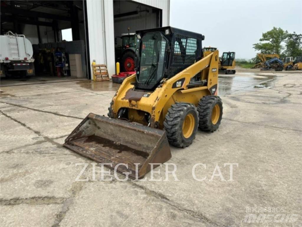CAT 236B3 Skid steer loderler