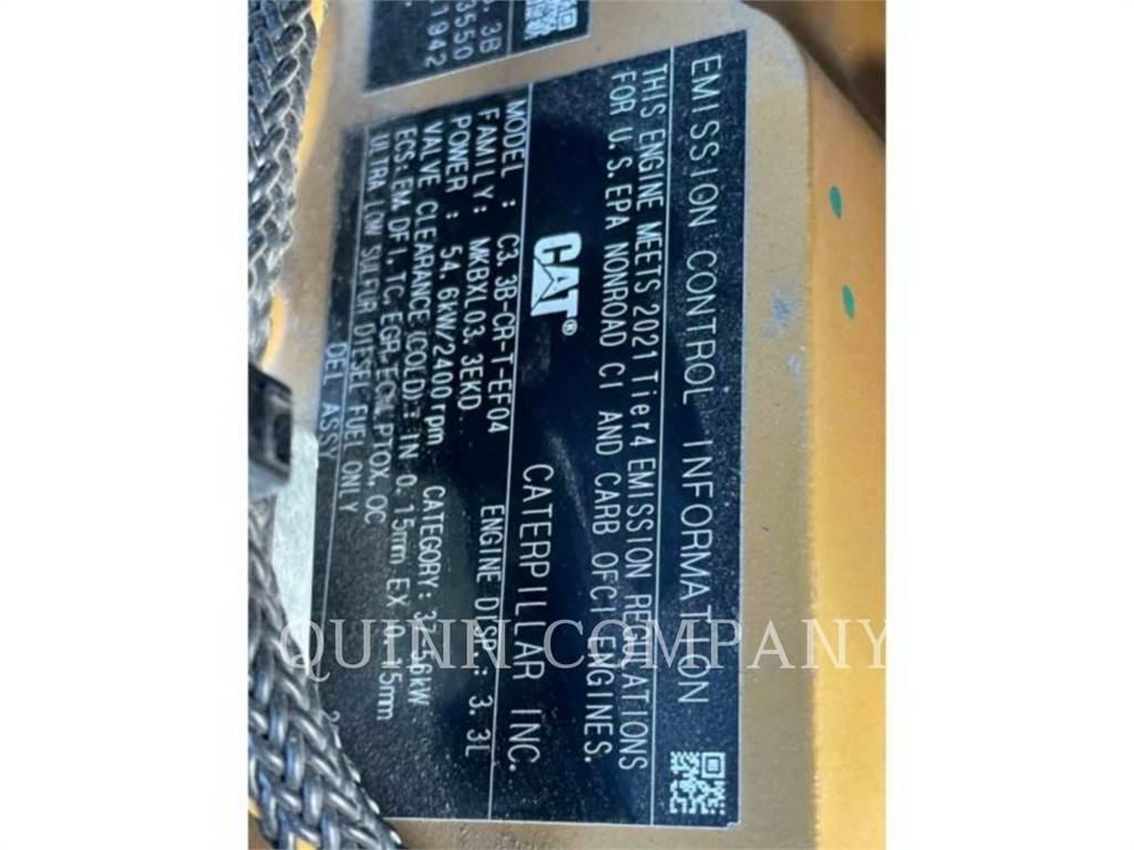 CAT 236D Skid steer loderler