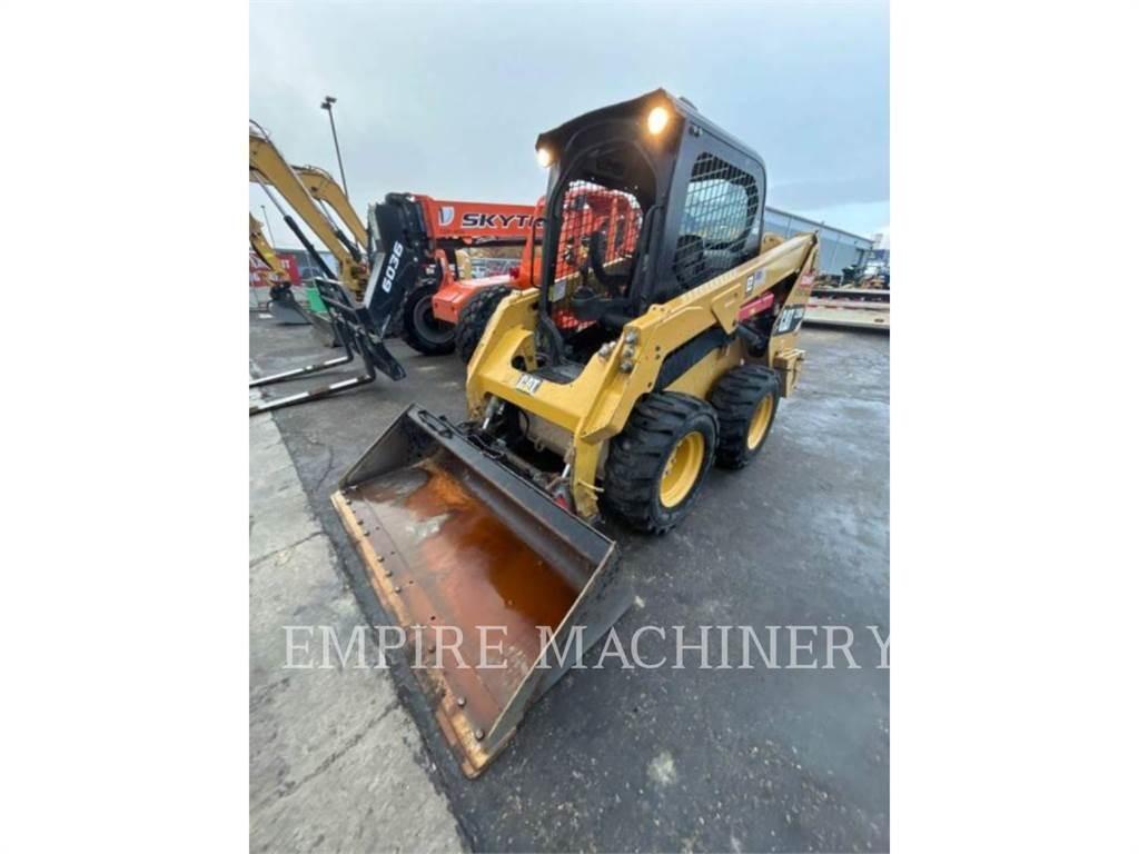 CAT 236D Skid steer loderler
