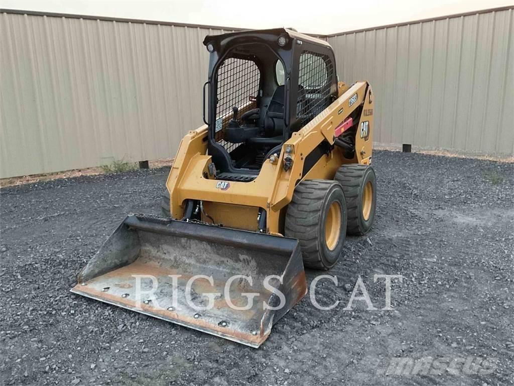 CAT 236D Skid steer loderler