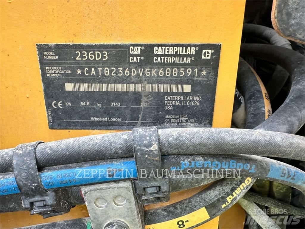 CAT 236D Skid steer loderler