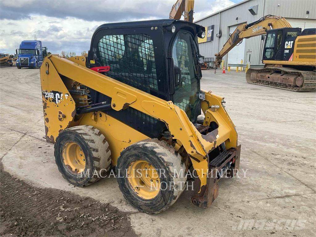 CAT 236D A2Q Skid steer loderler