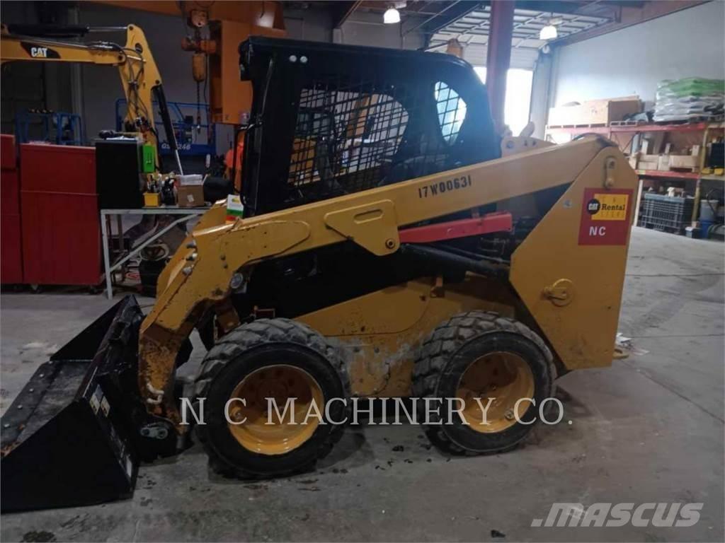 CAT 236D H2CN Skid steer loderler