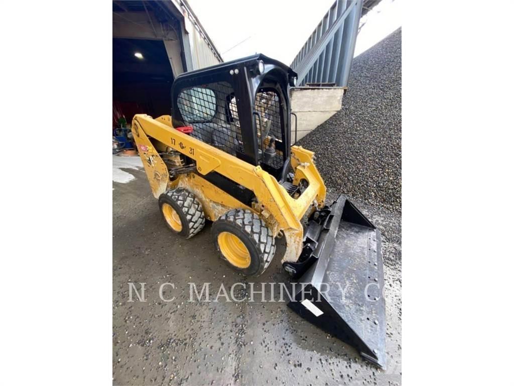 CAT 236D H2CN Skid steer loderler