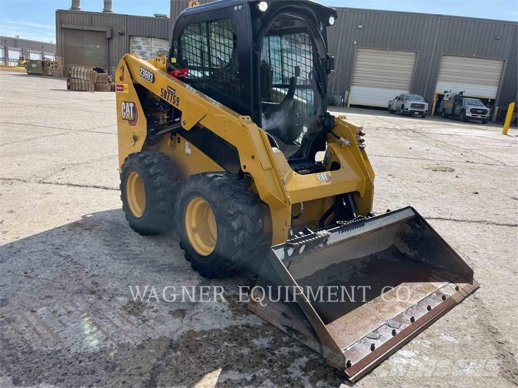 CAT 236D3 Skid steer loderler