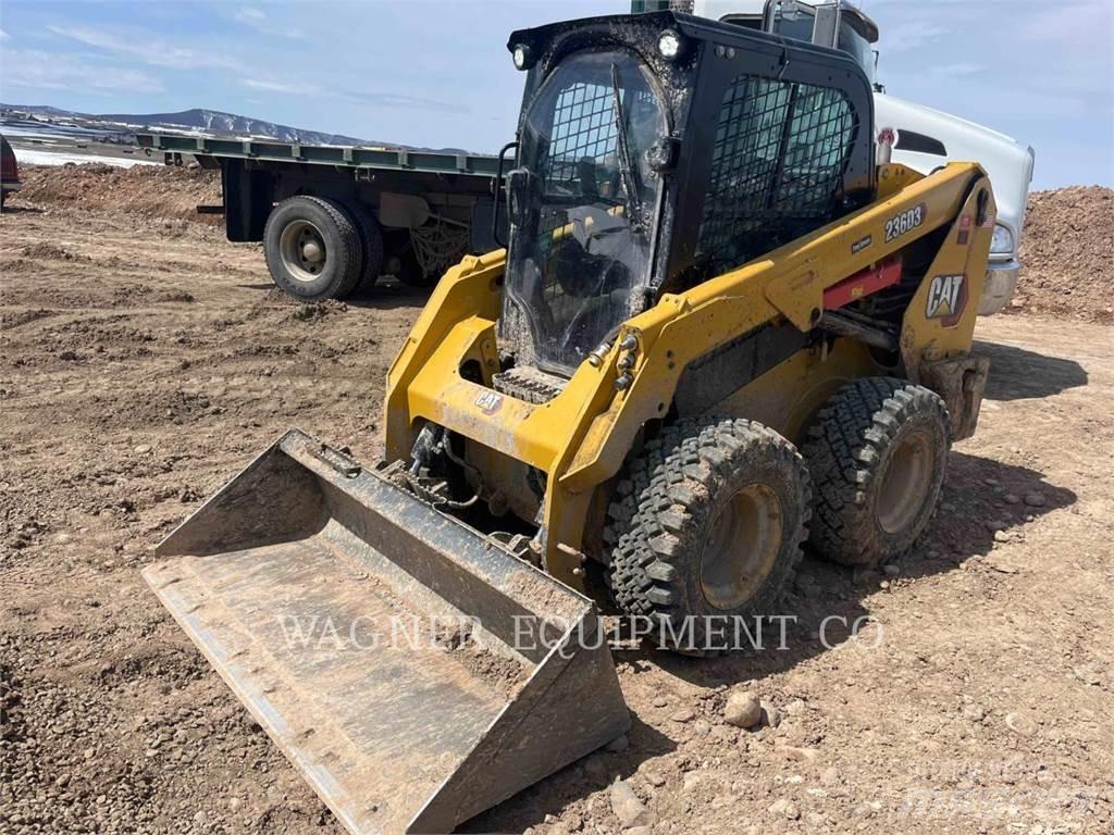 CAT 236D3 Skid steer loderler