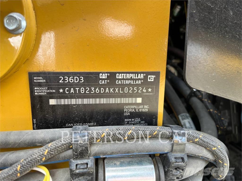 CAT 236D3 Skid steer loderler
