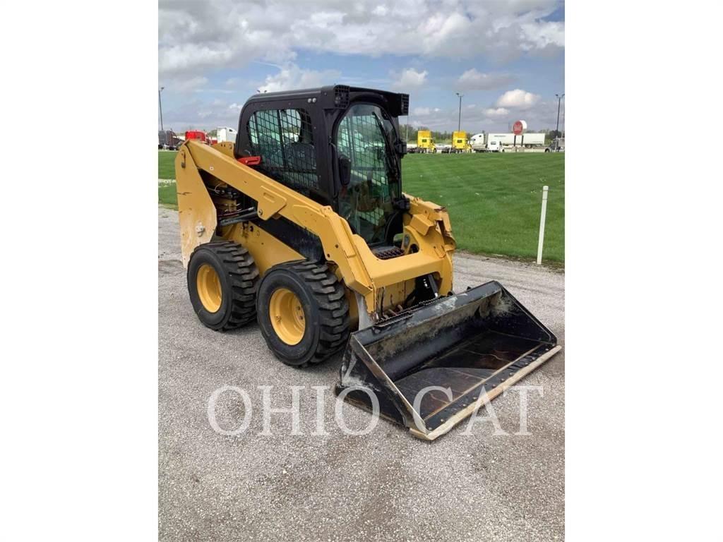 CAT 236D3 C3H2 Skid steer loderler
