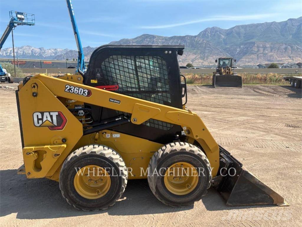 CAT 236D3 C3H2 Skid steer loderler
