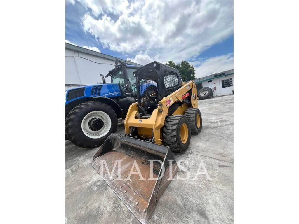 CAT 236D3LRC Skid steer loderler
