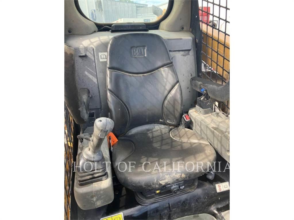 CAT 239 Skid steer loderler