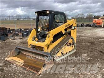 CAT 239D Paletli yükleyiciler