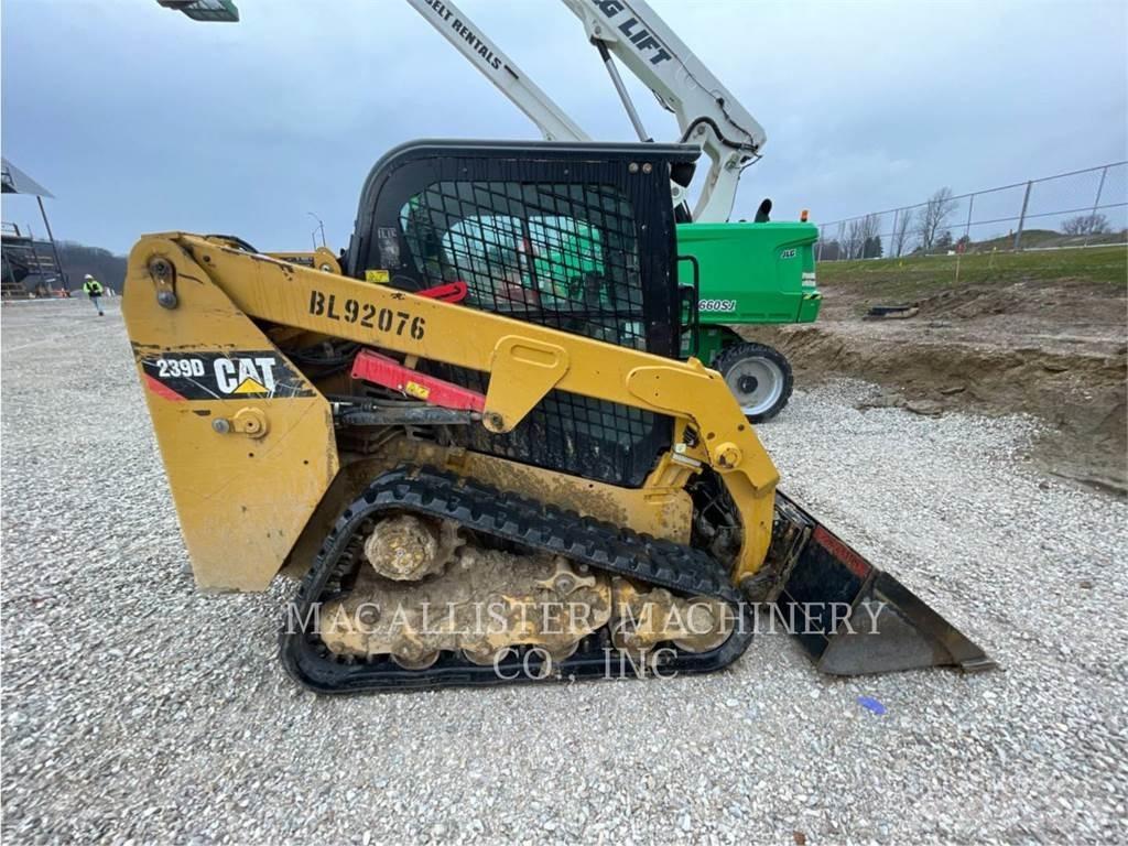 CAT 239D Paletli yükleyiciler