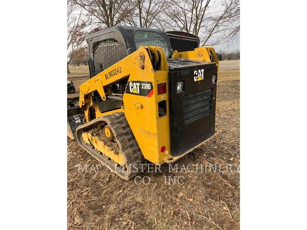 CAT 239D Paletli yükleyiciler