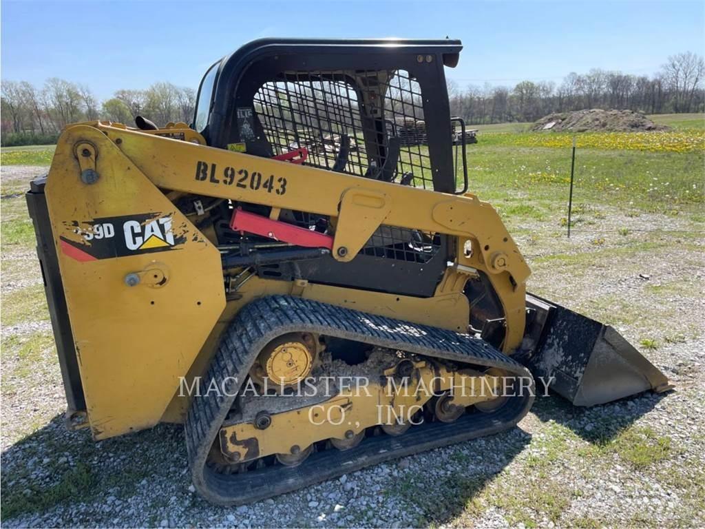 CAT 239D Paletli yükleyiciler