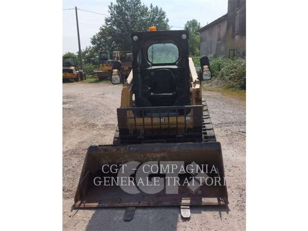 CAT 239D Paletli yükleyiciler