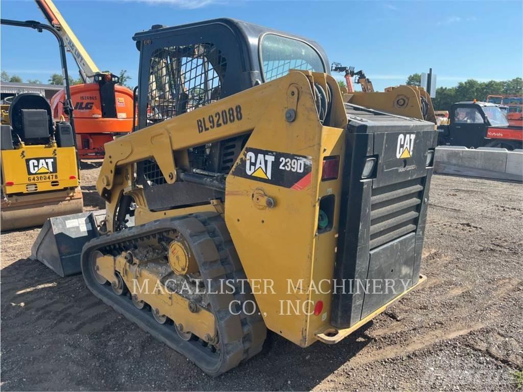CAT 239D Paletli yükleyiciler