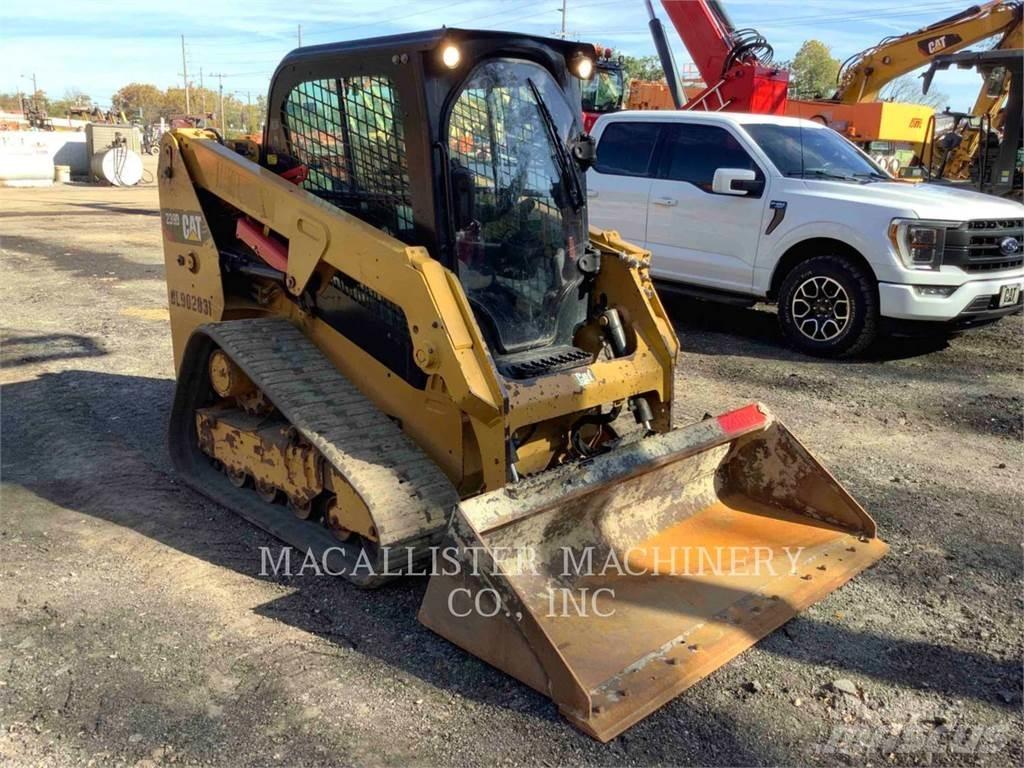 CAT 239D Paletli yükleyiciler
