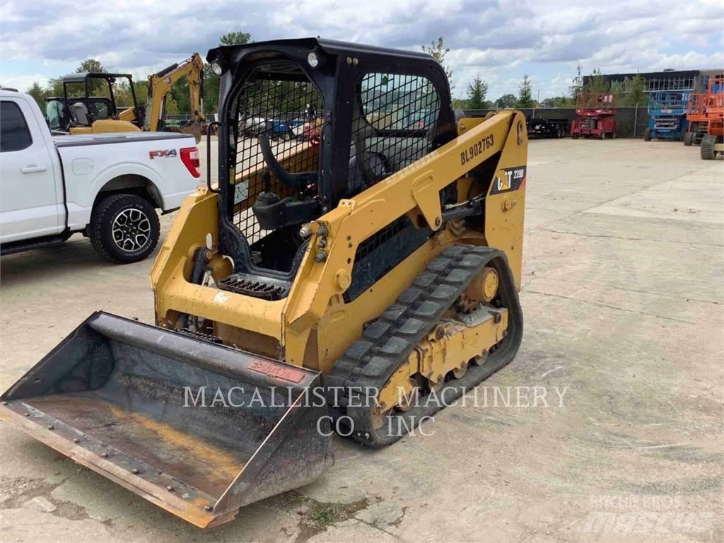 CAT 239D Paletli yükleyiciler