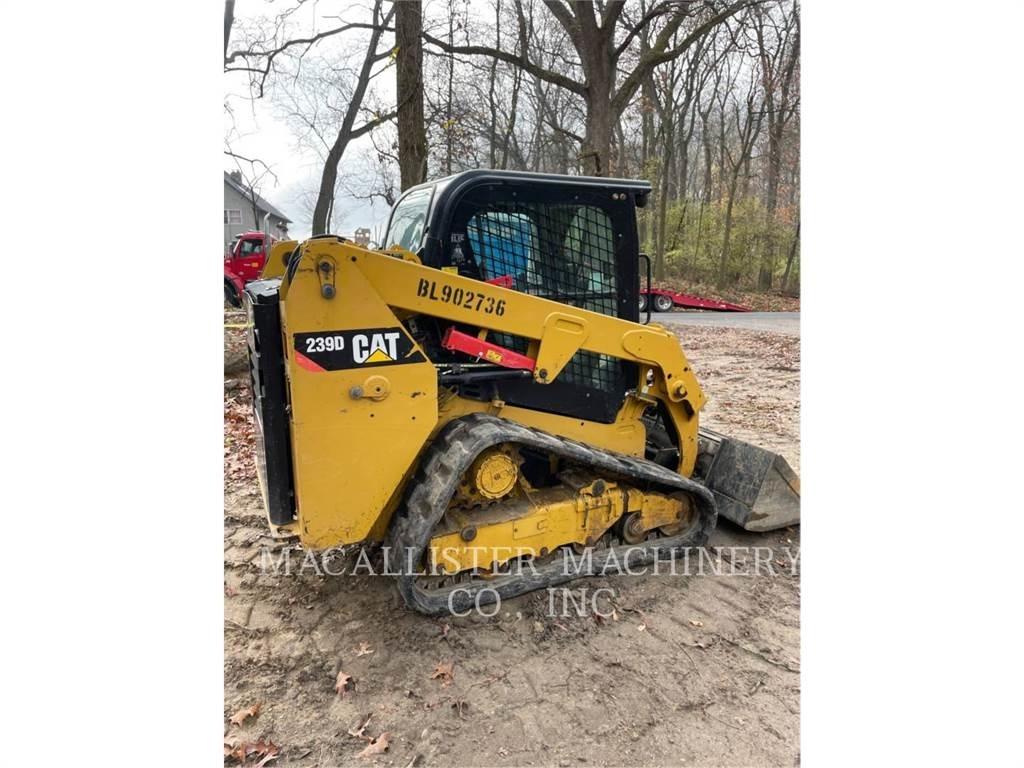 CAT 239D Paletli yükleyiciler