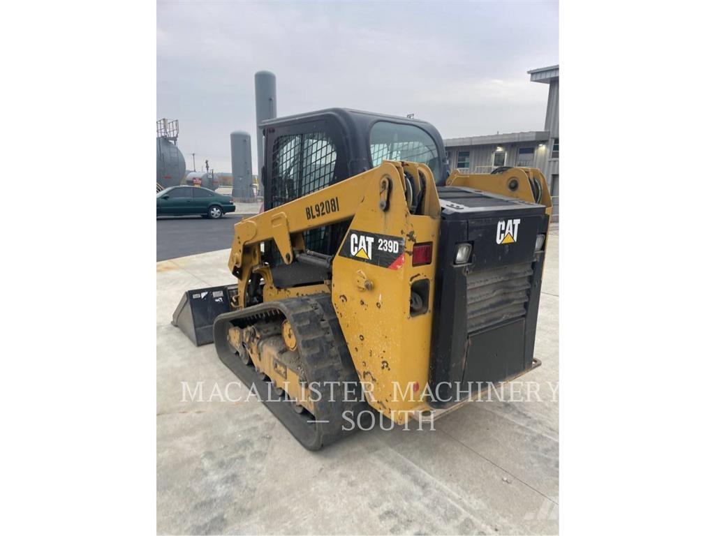 CAT 239D Paletli yükleyiciler