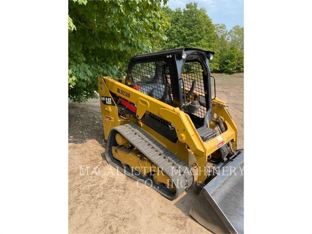 CAT 239D Paletli yükleyiciler