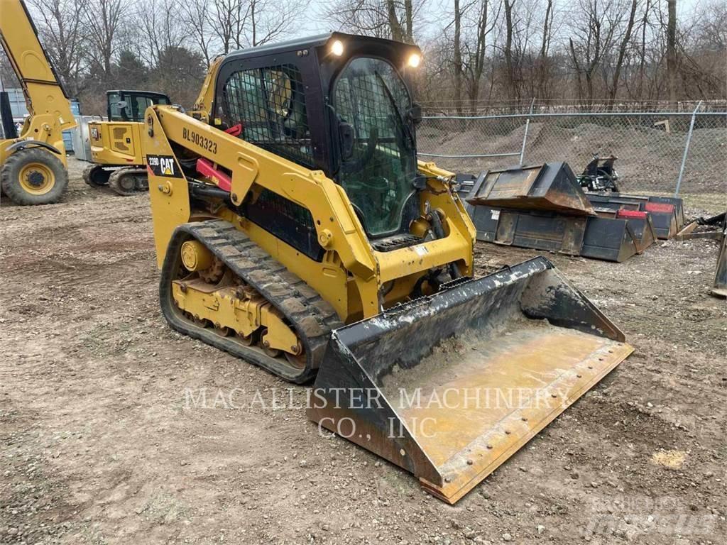CAT 239D Paletli yükleyiciler