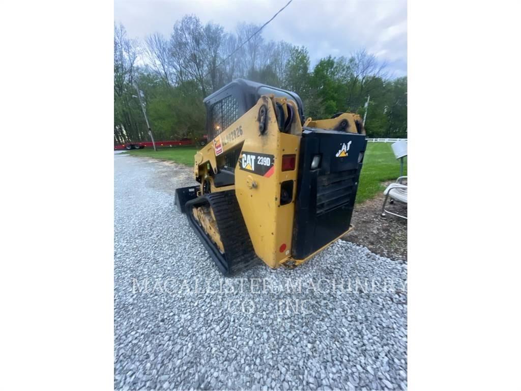 CAT 239D Paletli yükleyiciler