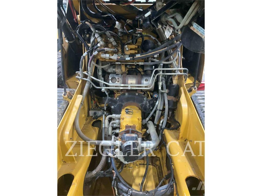 CAT 239D Paletli yükleyiciler