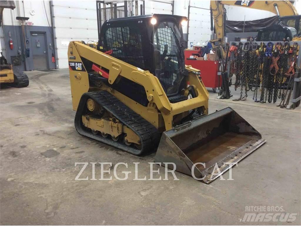 CAT 239D Paletli yükleyiciler