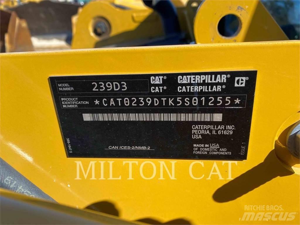 CAT 239D3 Paletli yükleyiciler