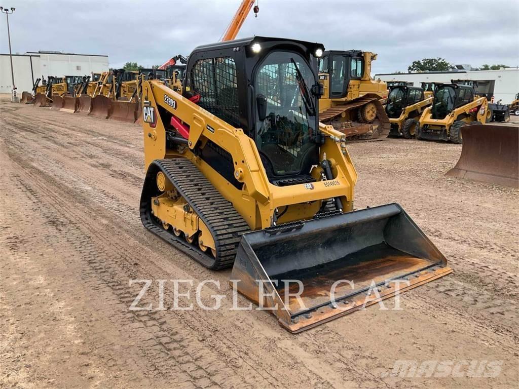 CAT 239D3 Paletli yükleyiciler