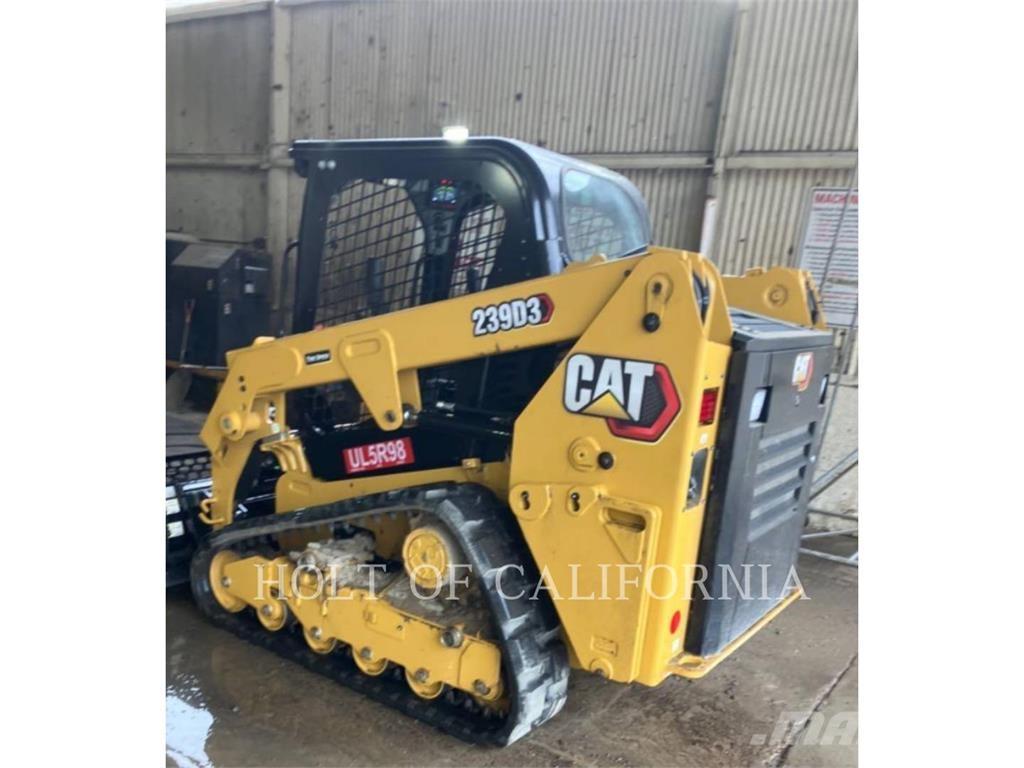 CAT 239D3 Skid steer loderler