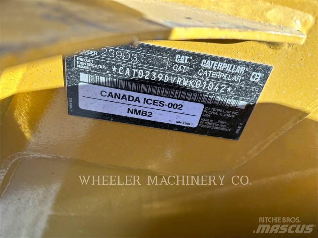 CAT 239D3 C1H2 Paletli yükleyiciler