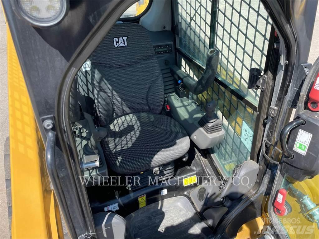 CAT 239D3 C1H2 Paletli yükleyiciler