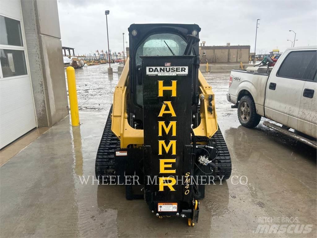 CAT 239D3 C3H2 Paletli yükleyiciler