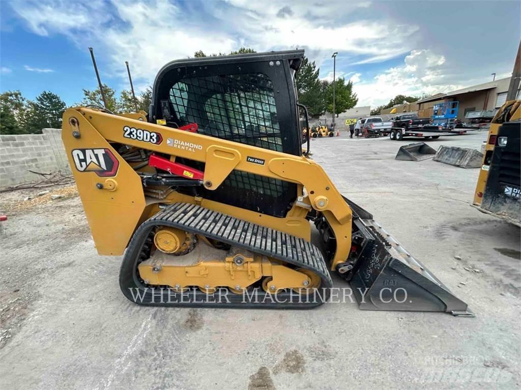 CAT 239D3 C3H2 Paletli yükleyiciler
