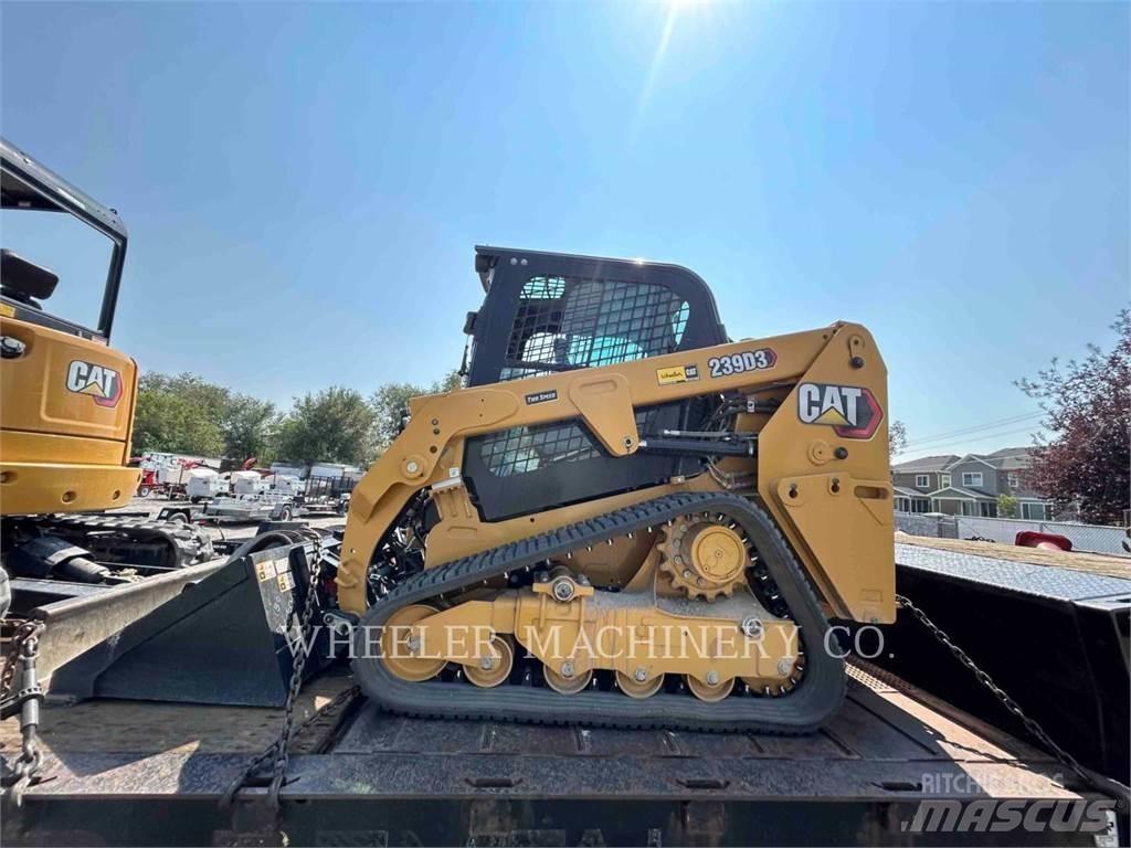 CAT 239D3 C3H2 Paletli yükleyiciler