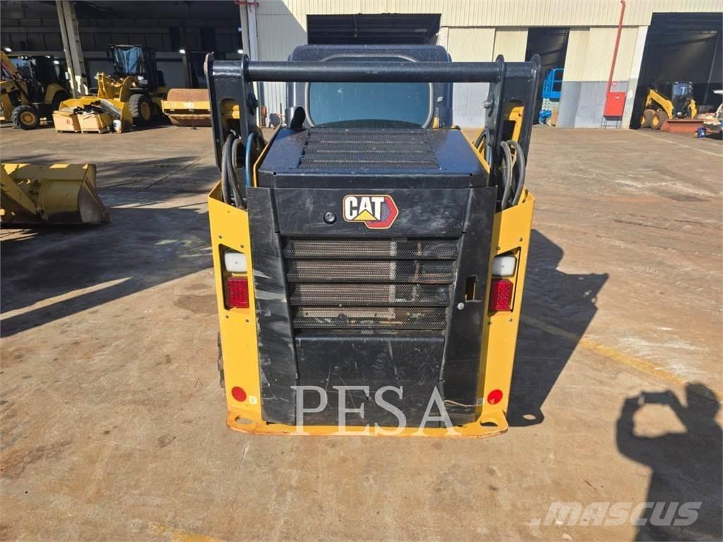 CAT 242 D Skid steer loderler