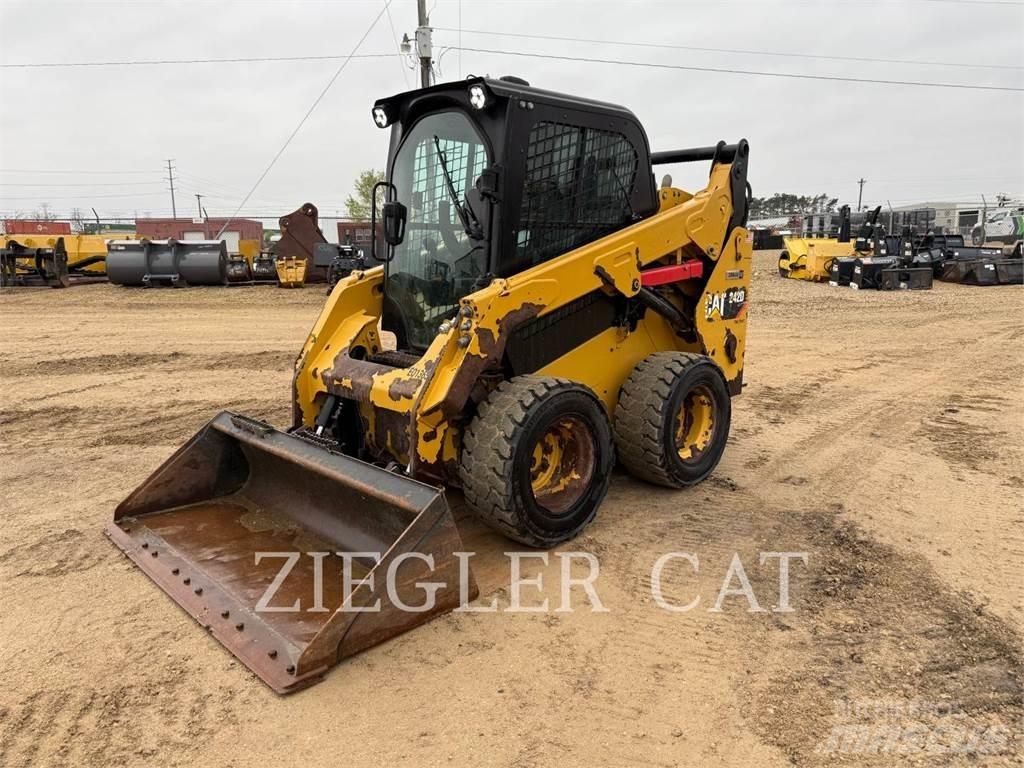 CAT 242D Skid steer loderler