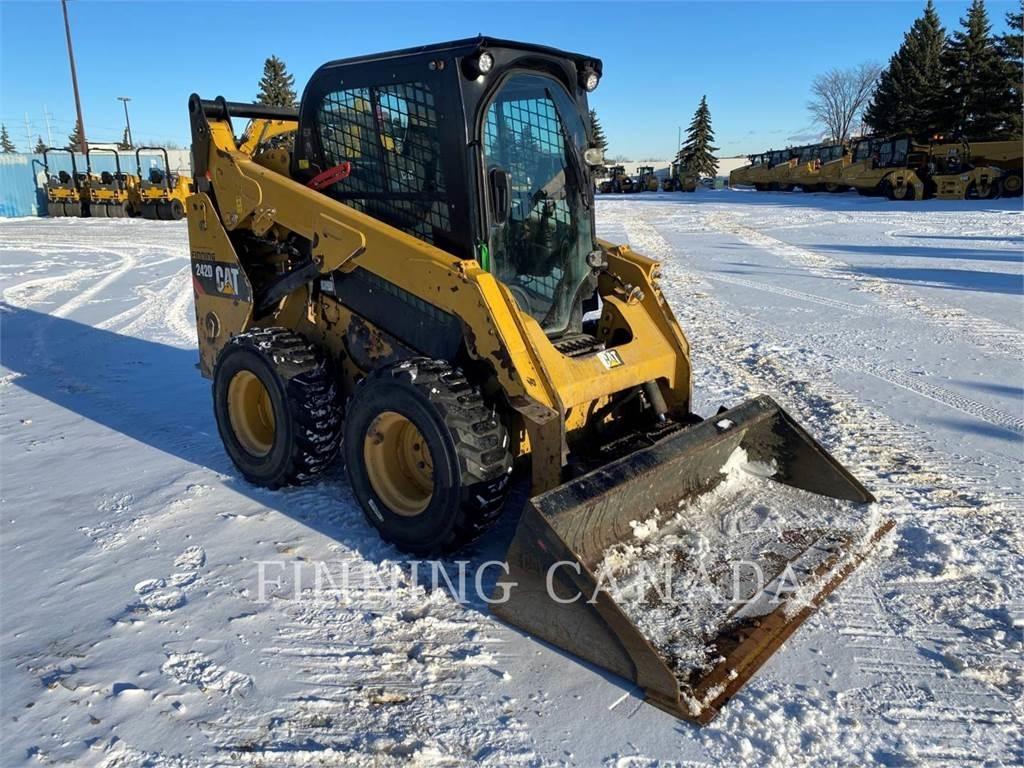 CAT 242D Skid steer loderler