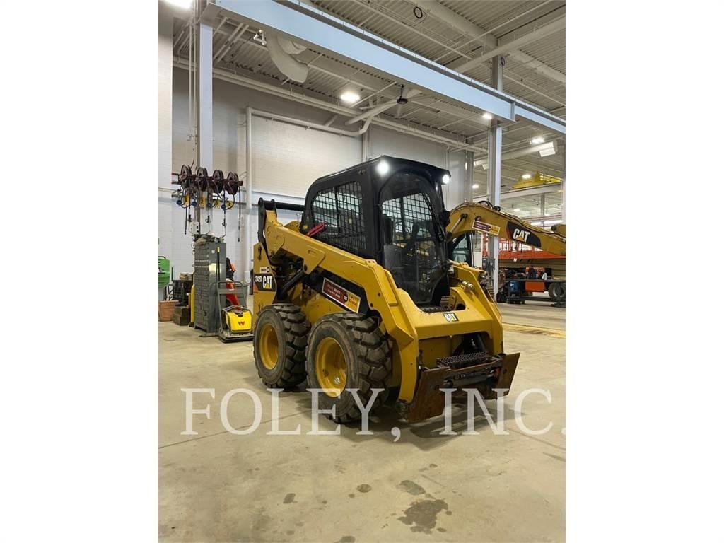 CAT 242D Skid steer loderler