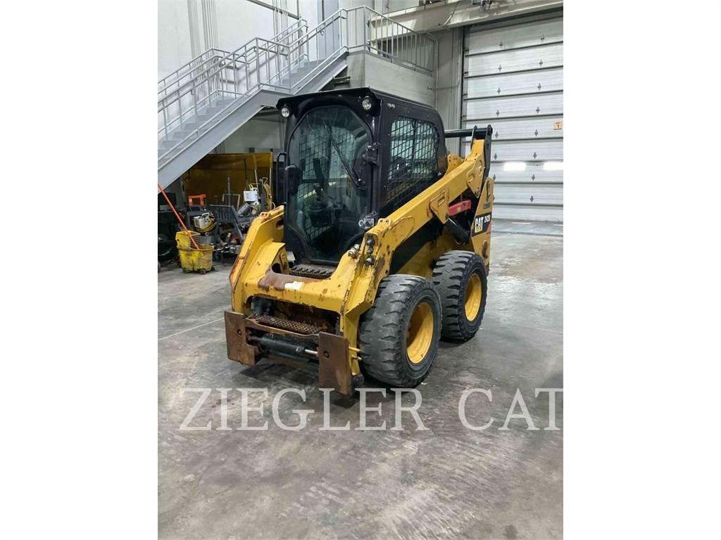 CAT 242D Skid steer loderler