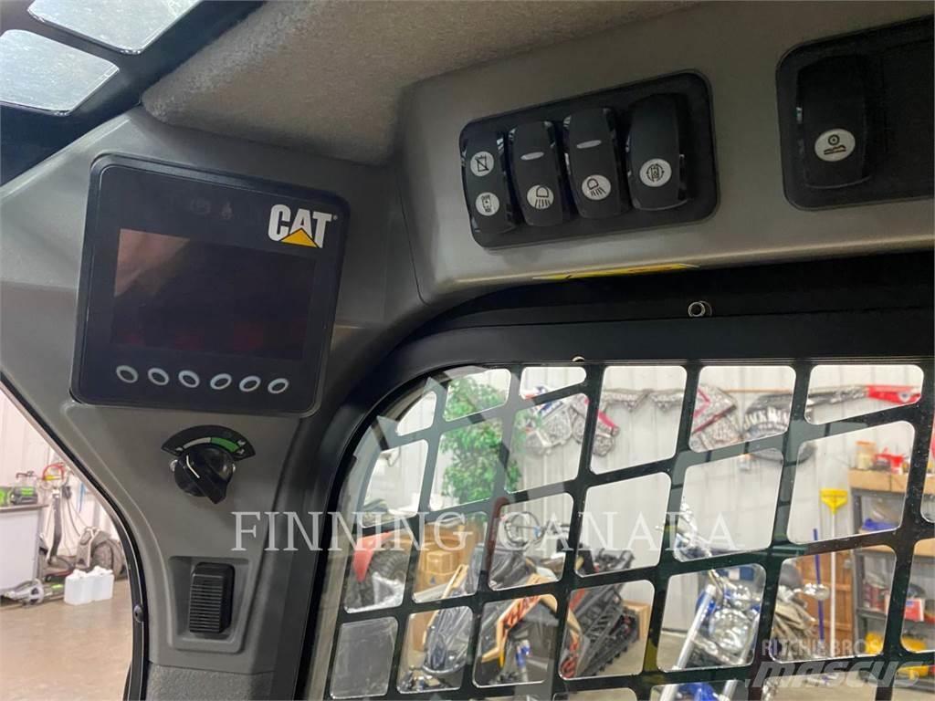 CAT 242D Skid steer loderler