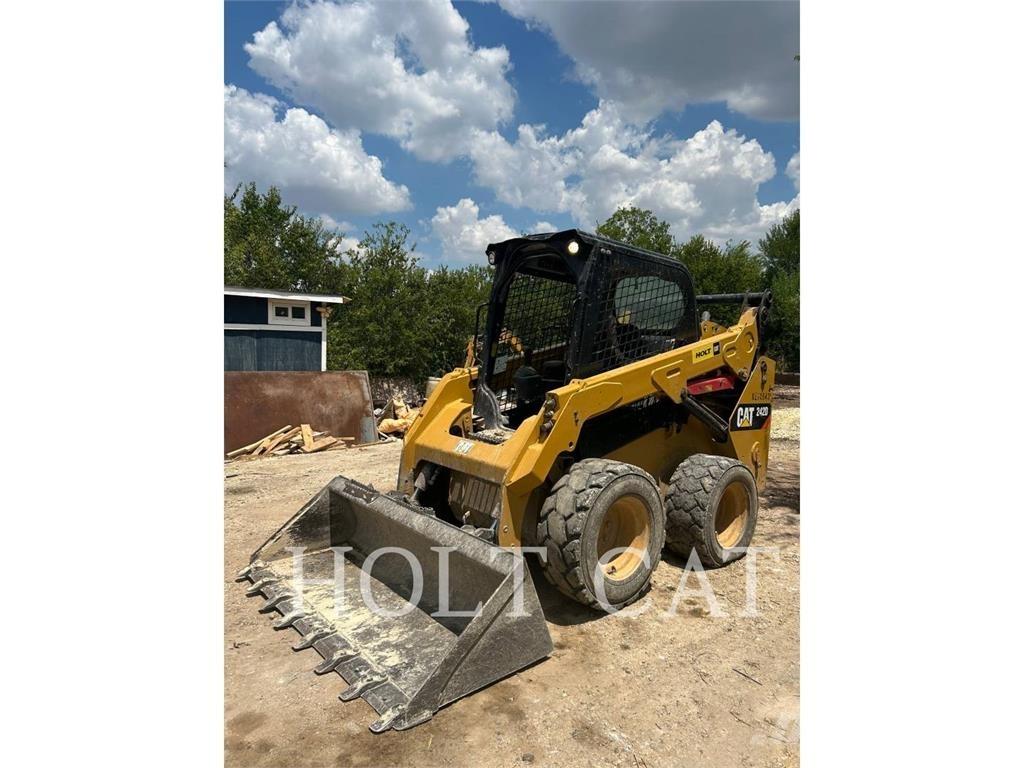 CAT 242D Skid steer loderler