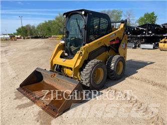 CAT 242D3 Skid steer loderler