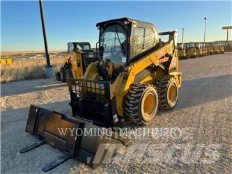 CAT 242D3 Skid steer loderler