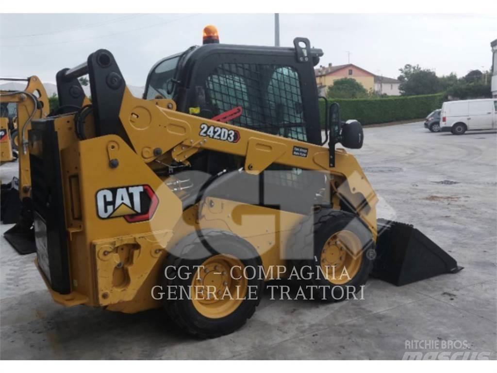 CAT 242D3 Skid steer loderler