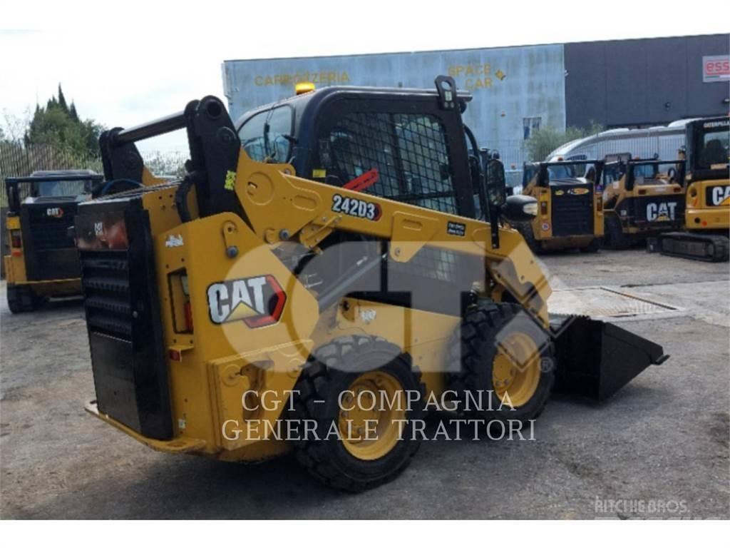 CAT 242D3 Skid steer loderler