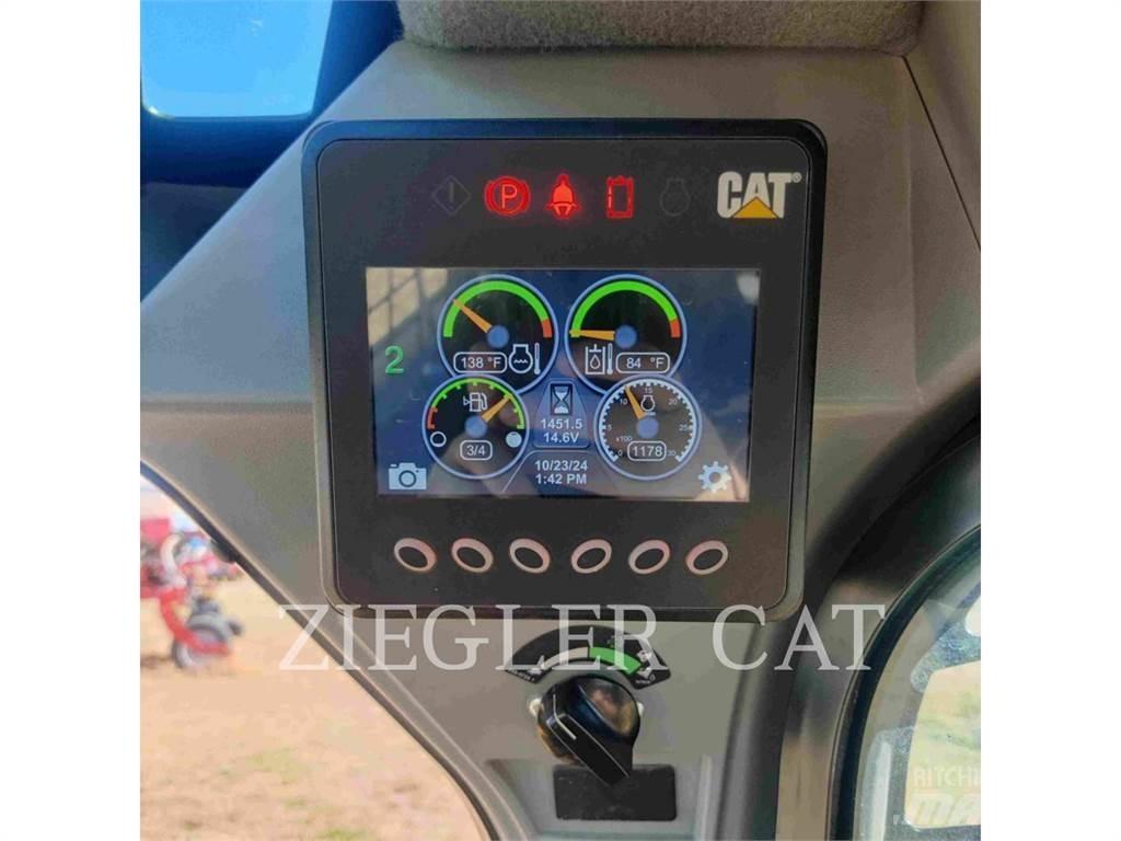 CAT 242D3 Skid steer loderler